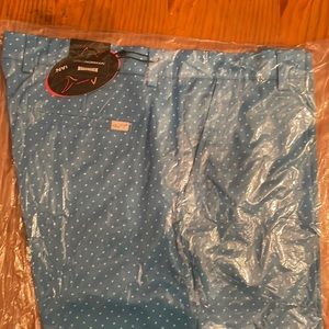 Greg Norman golf shorts